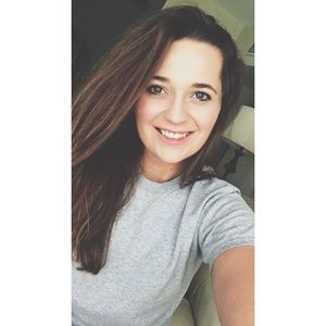 Meet your Posher, Brooke